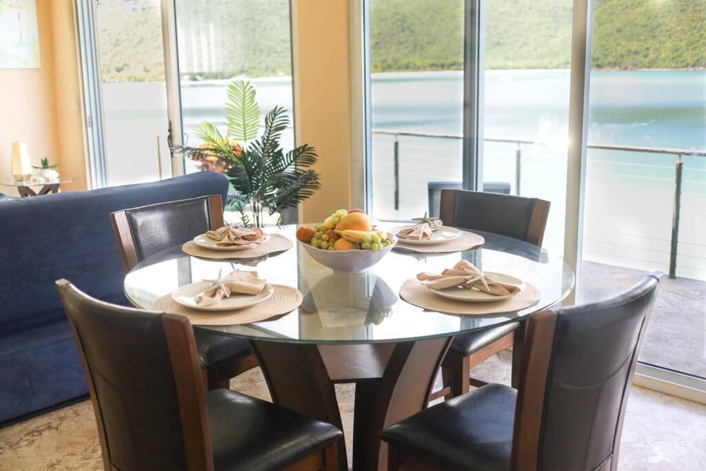 Sailfish Villa Luxury Beachfront Estate Magens Bay Cruz Bay 외부 사진