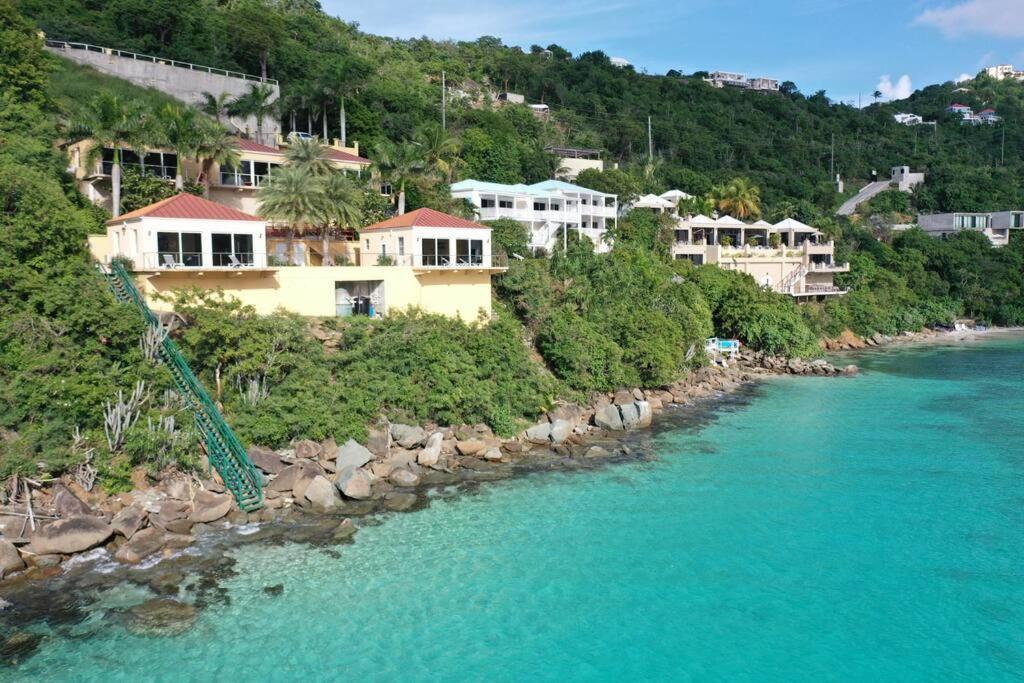Sailfish Villa Luxury Beachfront Estate Magens Bay Cruz Bay 외부 사진