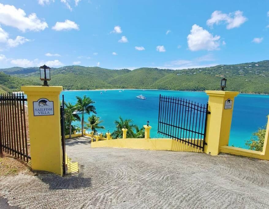 Sailfish Villa Luxury Beachfront Estate Magens Bay Cruz Bay 외부 사진